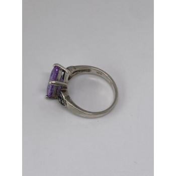925 Sterling Silver Ring With CZ Size 8