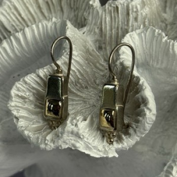 925 Sterling Silver With Gold Plated Part Earrings Length 1 Inch