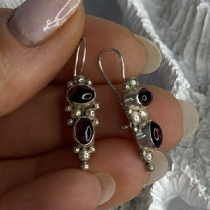 925 Sterling Silver Garnet Pyrope Earrings Length 1.15 Inch