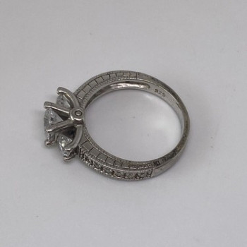 925 Sterling Silver CZ Ring Size 7