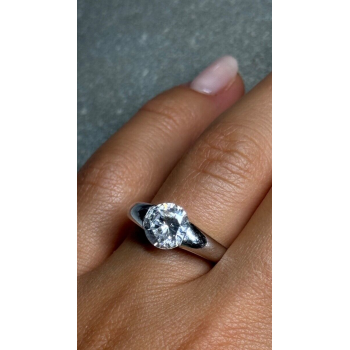 925 Sterling Silver CZ Ring Size 7.5
