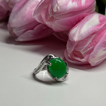 D'Joy 925 Sterling Silver Green Nephrite & White Beryl Ring Size 6.5