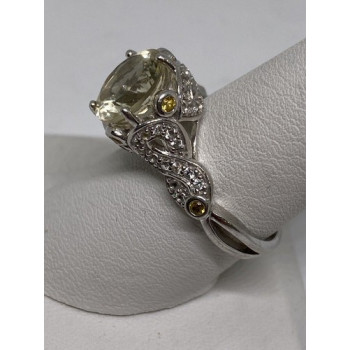 925 Sterling Silver CZ Ring Size 8.75
