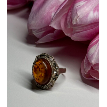 925 Sterling Silver Amber & Marcasite Ring Size 5