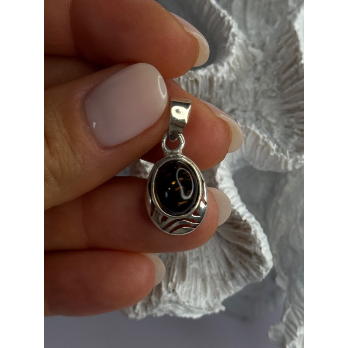 925 Sterling Silver Amber Pendant Length 0.90 Inch
