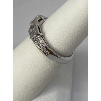 925 Sterling Silver CZ Ring Size 5.5