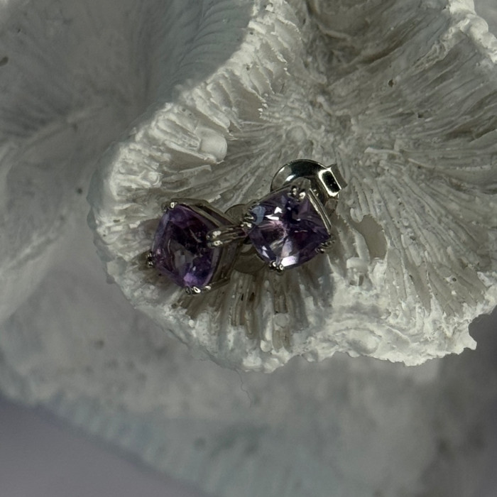 925 Sterling Silver Amethyst Earrings Length 0.25 Inch