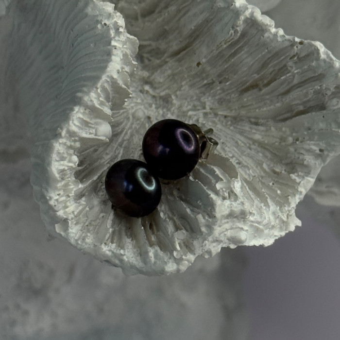 925 Sterling Silver Black Pearl Earrings Length 0.30 Inch