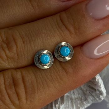 925 Sterling Silver Turquoise Stud Earrings Length 0.30 Inch