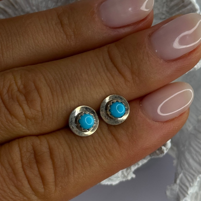 925 Sterling Silver Turquoise Stud Earrings Length 0.30 Inch