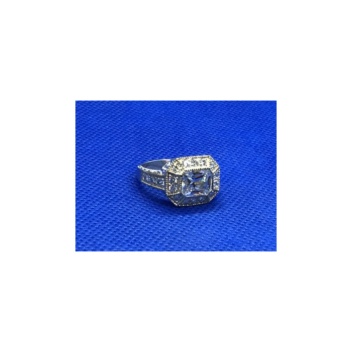 925 Sterling Silver CZ Ring Size 8.5