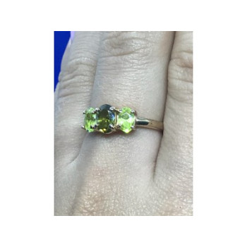 925 Sterling Silver Gold Plated Peridot Ring Size 8