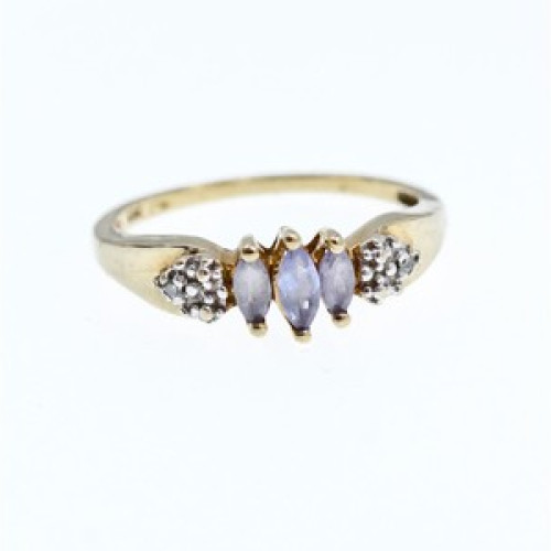 10K Yellow Gold Tanzanite & Diamonds Ring Size 7