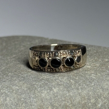 925 Sterling Silver Onyx Ring Size 5
