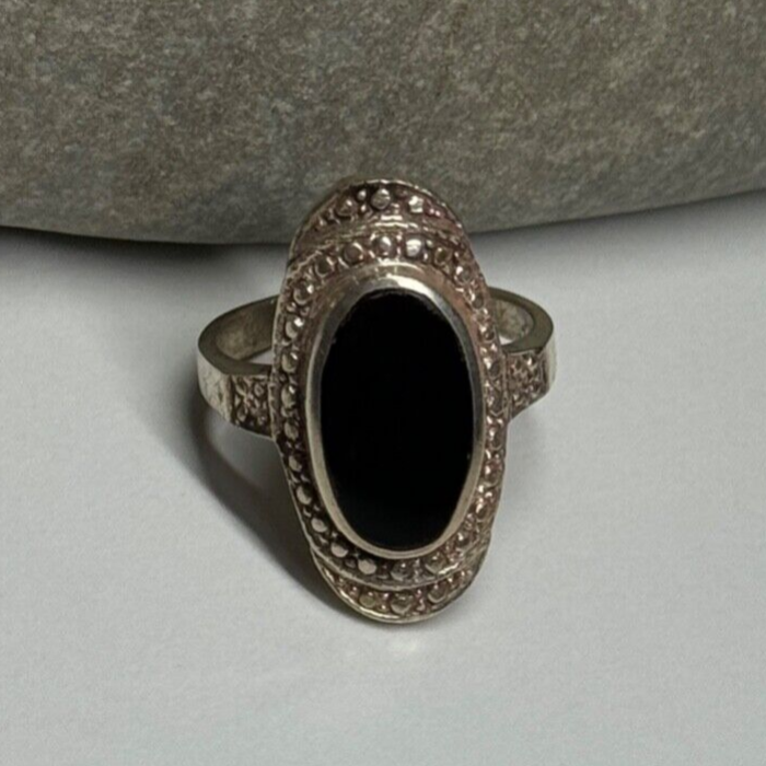 925 Sterling Silver Onyx Ring Size 5.5