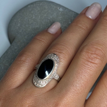 925 Sterling Silver Onyx Ring Size 5.5