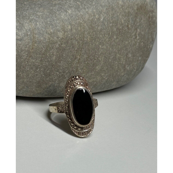 925 Sterling Silver Onyx Ring Size 5.5