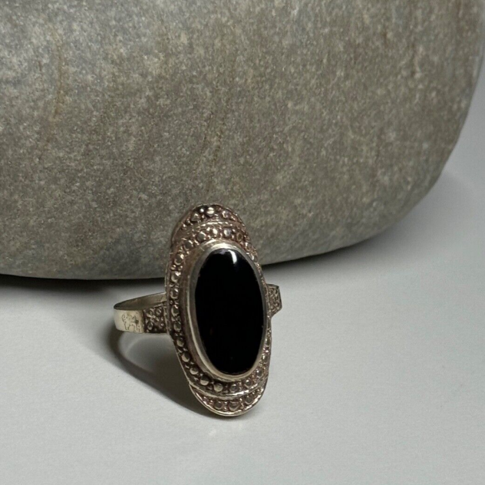 925 Sterling Silver Onyx Ring Size 5.5