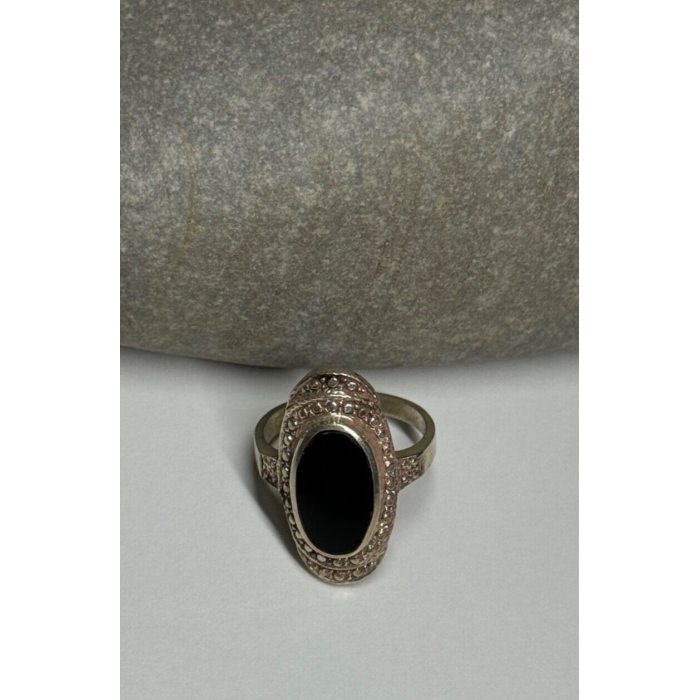 925 Sterling Silver Onyx Ring Size 5.5