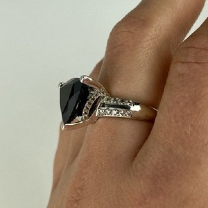 925 Sterling Silver Black Nephrite ( Jade ) & Quartz Ring Size 8