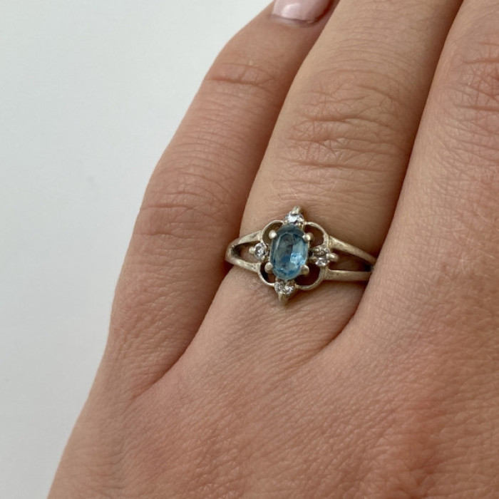925 Sterling Silver Blue Spinel & CZ Ring Size 6.75