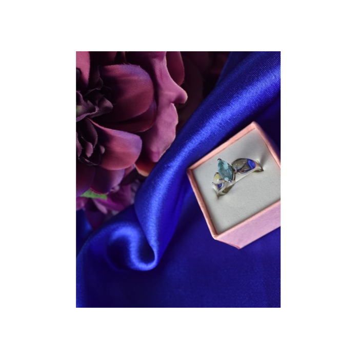 925 Sterling Silver Blue Topaz & Opal Ring Size 6.5