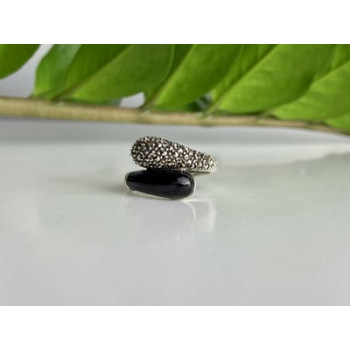 925 Sterling Silver Black Onyx & Marcasites Ring Size 9