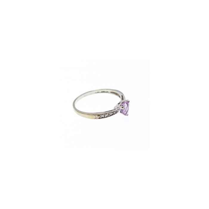 10K WHITE GOLD  AMETHYST & DIAMONDS RING SIZE 8