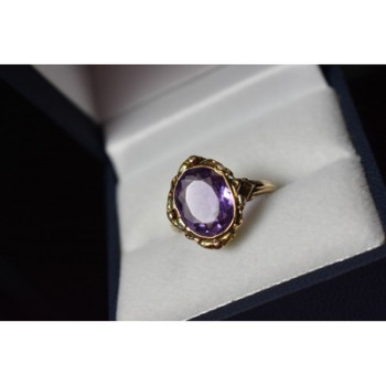 10K YELLOW GOLD PURPLE TOURMALINE RING SIZE 6.5