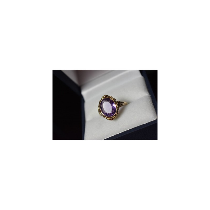 10K YELLOW GOLD PURPLE TOURMALINE RING SIZE 6.5