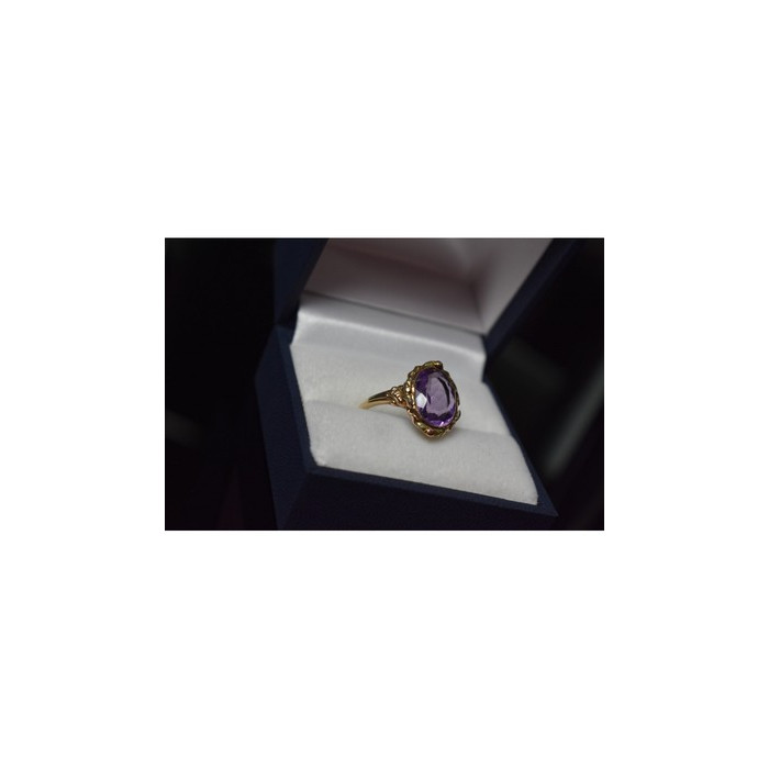 10K YELLOW GOLD PURPLE TOURMALINE RING SIZE 6.5