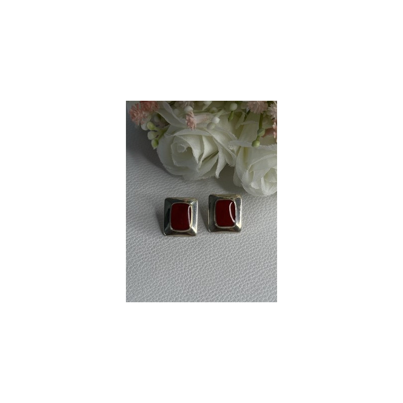 Classy 925 Sterling Silver Carnelian Earrings Length 0.65 Inch
