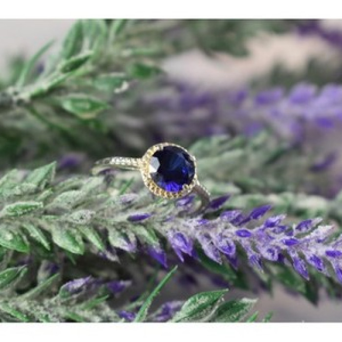 925 Sterling Silver Sapphire Classic Ring Size 8