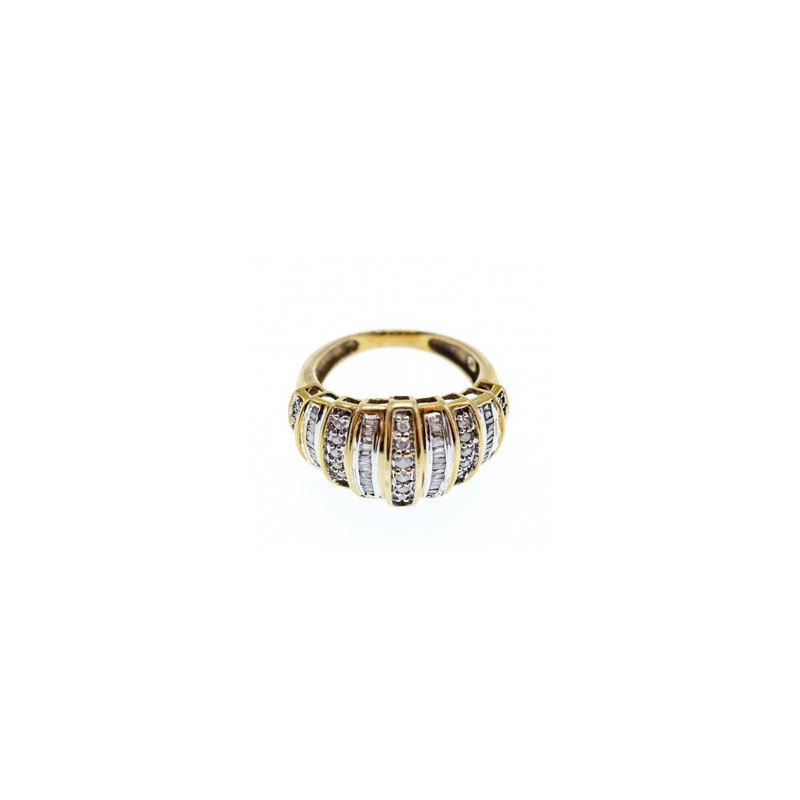 10K YELLOW GOLD DIAMONDS RING SIZE 8