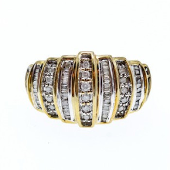 10K Yellow Gold Diamonds Ring Size 8