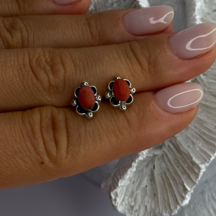 925 Sterling Silver Carnelian Stud Earrings Length 0.40 Inch