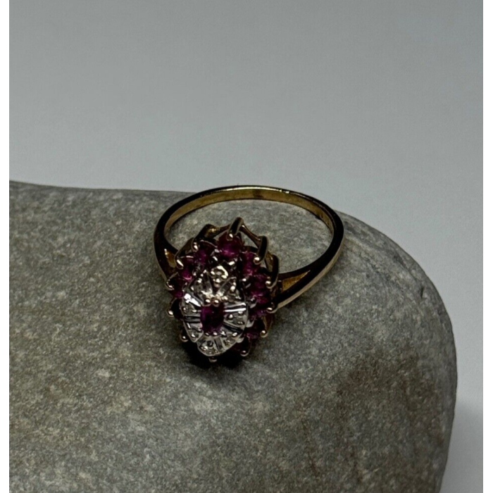 10K YELLOW GOLD RUBIES & DIAMONDS RING SIZE 6.5