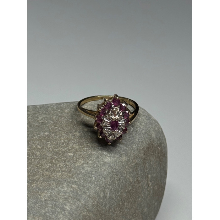10K YELLOW GOLD RUBIES & DIAMONDS RING SIZE 6.5