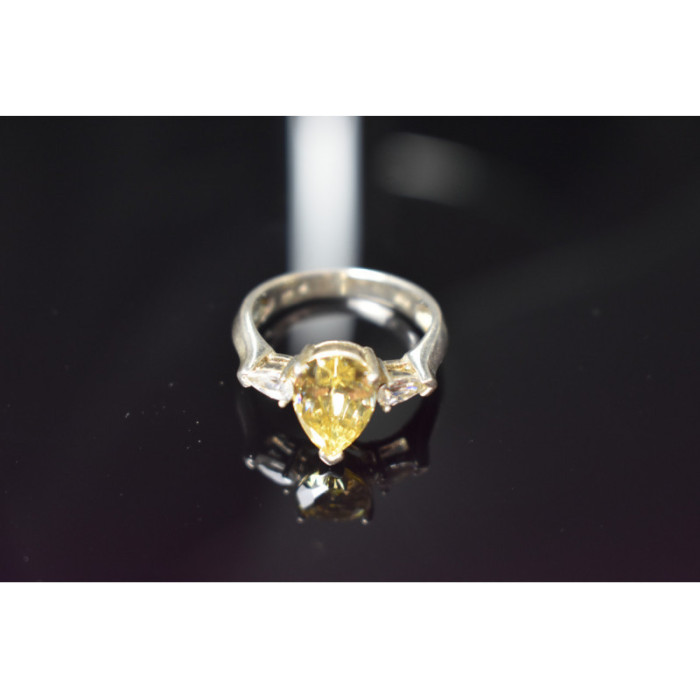 925 STERLING SILVER YELLOW CZ RING SIZE 10.5