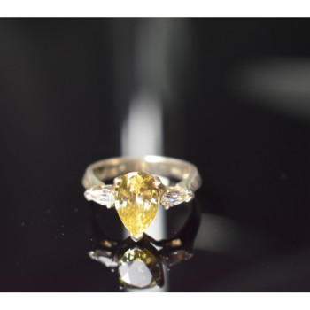 925 Sterling Silver Yellow CZ Ring Size 10.5