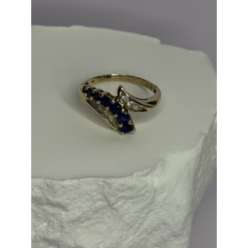 10K YELLOW GOLD BLUE TOPAZ & WHITE TOPAZ RING SIZE 8