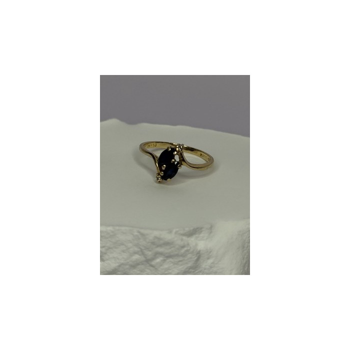 14K YELLOW GOLD SAPPHIRE & DIAMOND RING SIZE 7.5