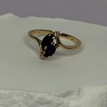 14K Yellow Gold Sapphire & Diamond Ring Size 7.5