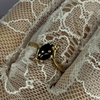 14K Yellow Gold Sapphire & Diamond Ring Size 7.5