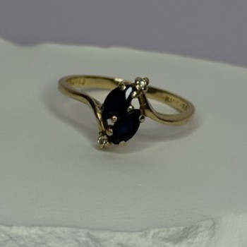 14K Yellow Gold Sapphire & Diamond Ring Size 7.5