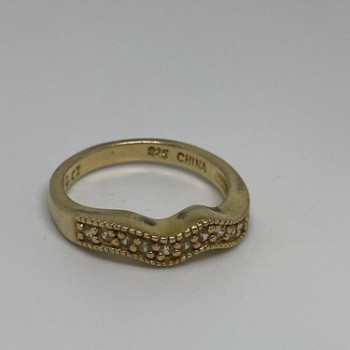 925 Sterling Silver Gold Plated CZ Ring Size 6.75