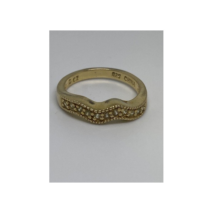 925 Sterling Silver Ring & CZ Size 6.75