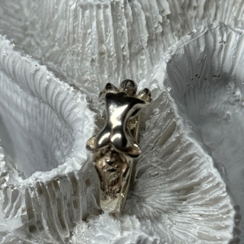 925 Sterling Silver Kamasutra Ring Size 6