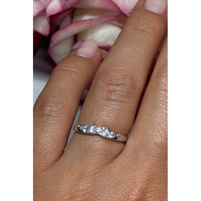 925 Sterling Silver CZ Ring Size 6