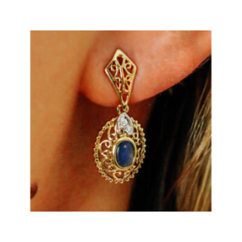 14K YELLOW GOLD MOONSTONE & DIAMONDS EARRINGS